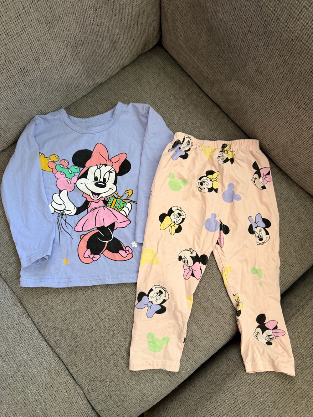 Disney Minnie Mouse Lavender Top with Pink Character-Print Pants Pajama Set
